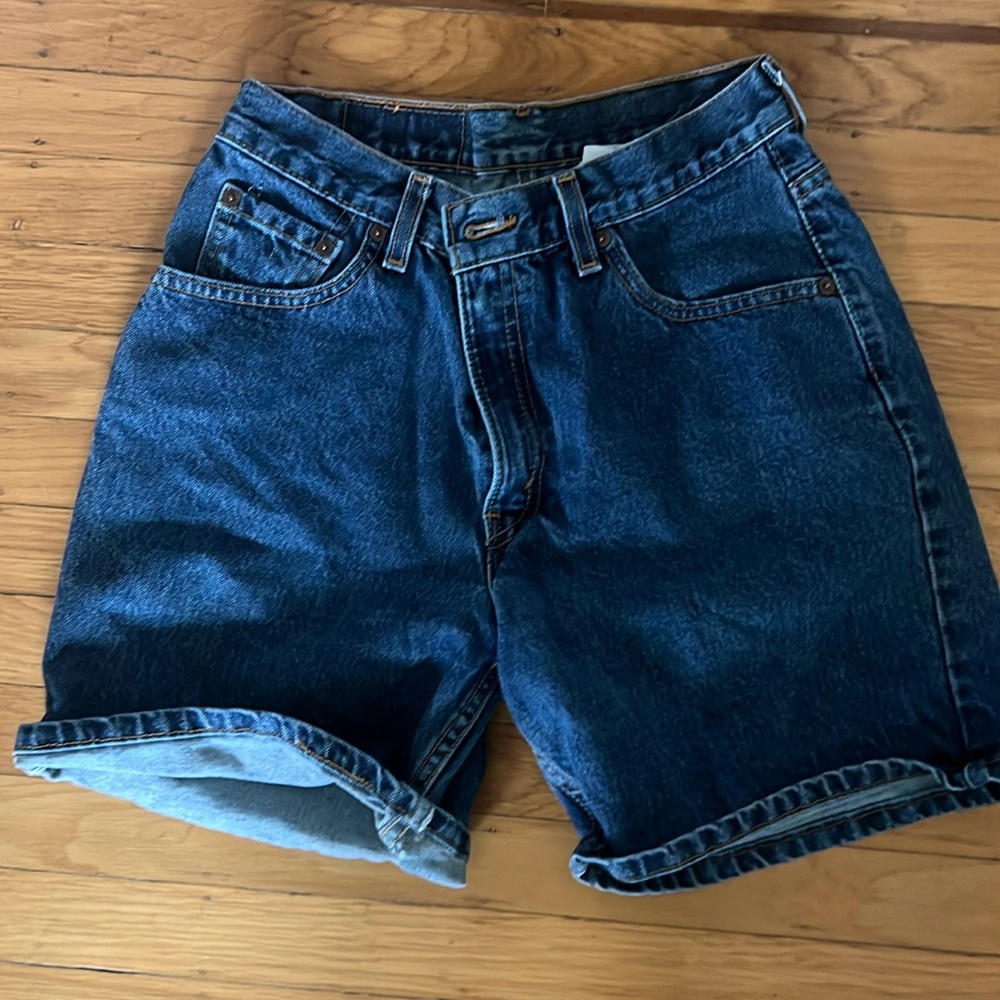 Vintage Levi’s Jean Shorts Size 9 junior